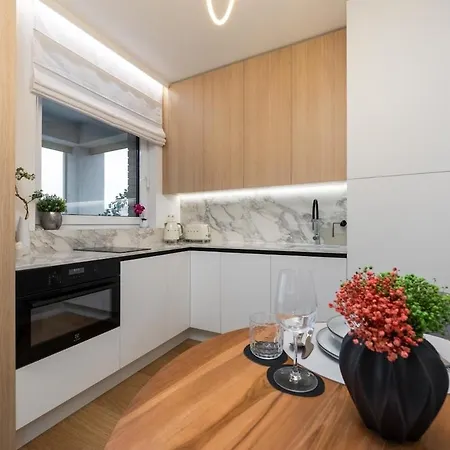 Apartment Stylish Metodova - Mall &parking