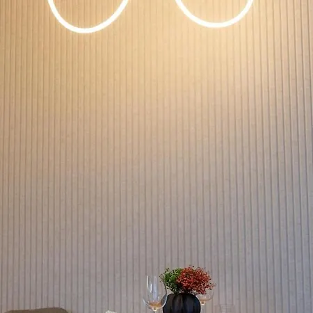 Stylish Metodova - Mall &parking Apartment *