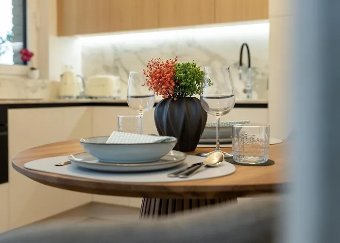 Stylish Metodova - Mall &parking *