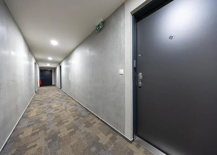 Stylish Metodova - Mall &parking Bratislava