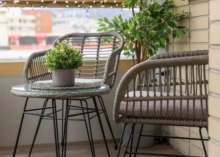 Stylish Metodova - Mall &parking *