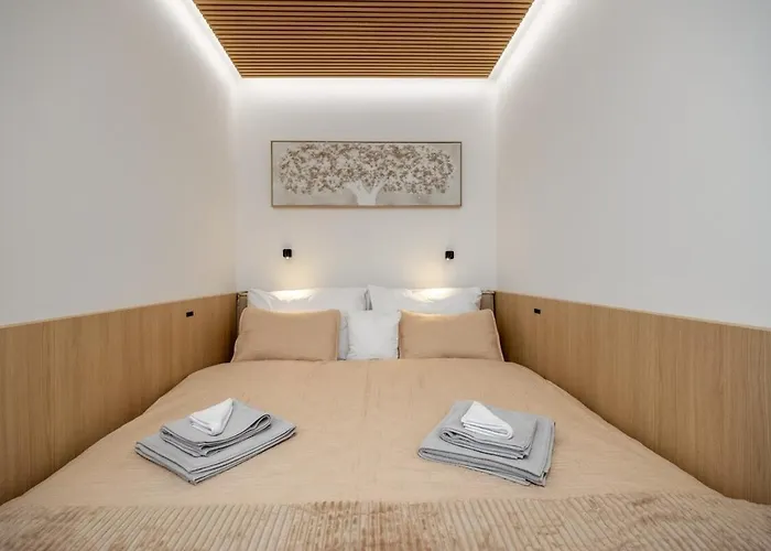 Stylish Metodova - Mall &parking