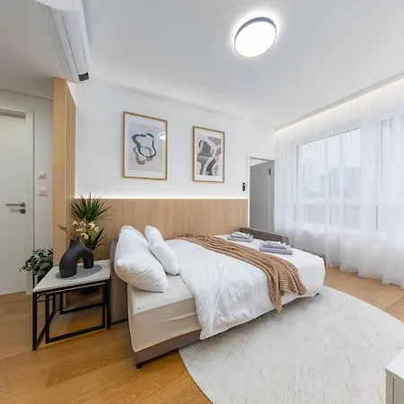 Apartment Stylish Metodova - Mall &parking *