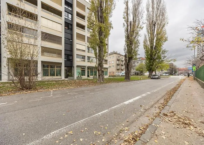 Apartment Stylish Metodova - Mall &parking *